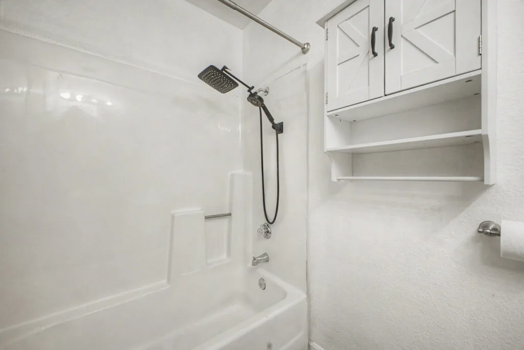 Second bathroom at 408 W Pontiac Dr Unit 6 Phoenix AZ