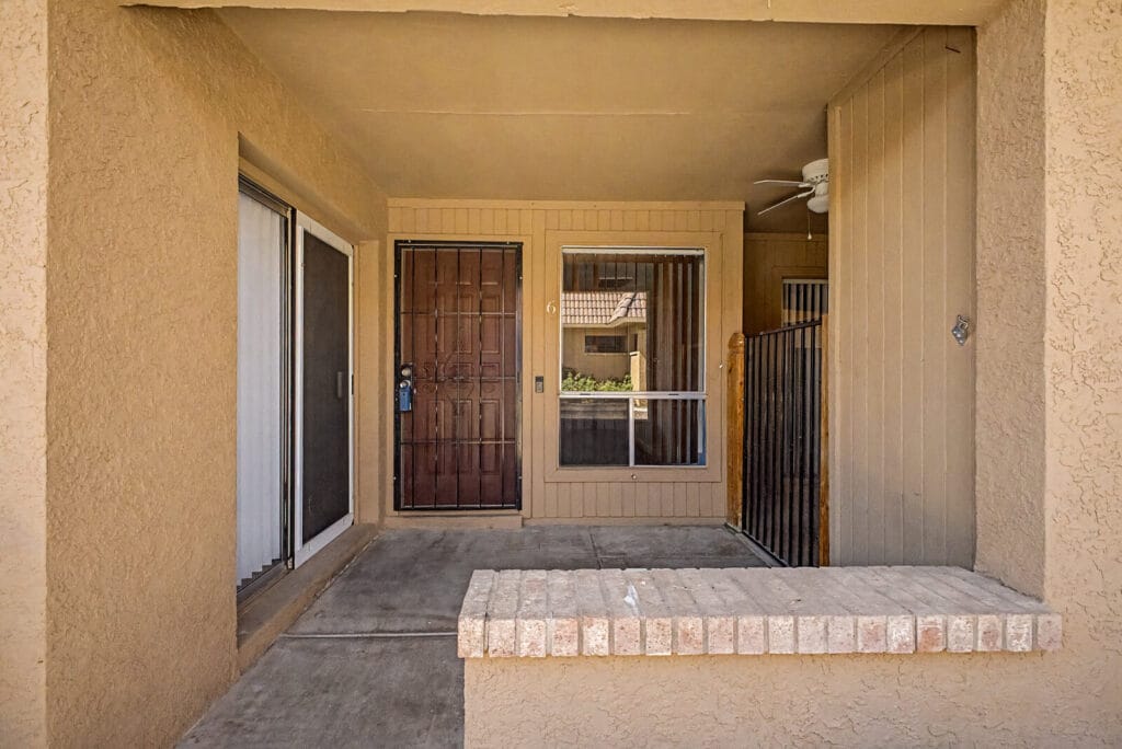 Exterior entry of 408 W Pontiac Dr Unit 6 Phoenix AZ