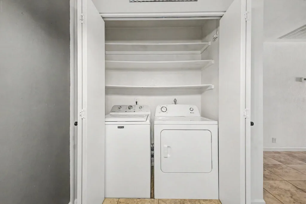 In-unit laundry at 408 W Pontiac Dr Unit 6 Phoenix AZ